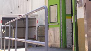 Elevated loading docks