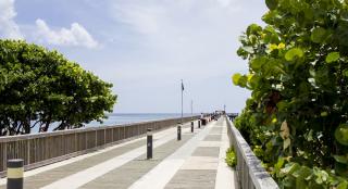 Florida community boardwalk